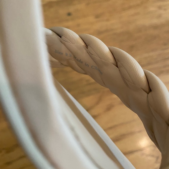 Dolce Vita Cream Stella Paily Heels - Picture 4 of 5